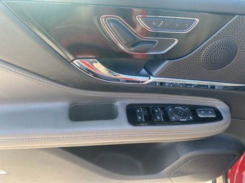 New 2025 Lincoln Corsair Grand Touring AWD/4WD image 17