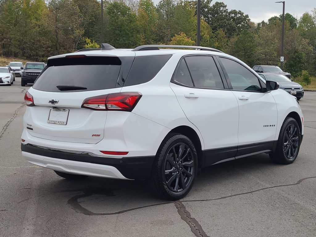 Used 2022 Chevrolet Equinox RS w/ LPO, Floor Liner Package FWD image 5