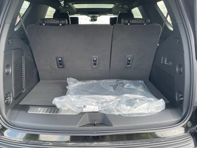 New 2026 GMC Yukon Denali w/ Advanced Technology Package AWD/4WD image 9