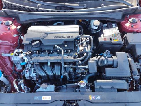 New 2026 Hyundai Elantra SEL Sport FWD image 12