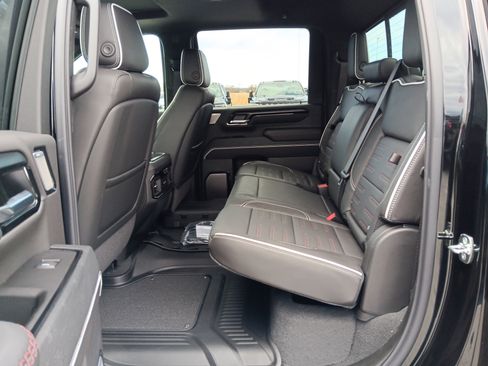 New 2026 GMC Sierra 2500 AT4X w/ LPO, Black Badging Package image 18