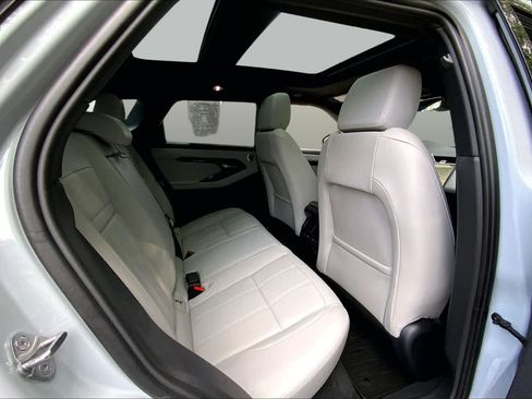 Used 2026 Land Rover Range Rover Evoque S AWD/4WD image 19