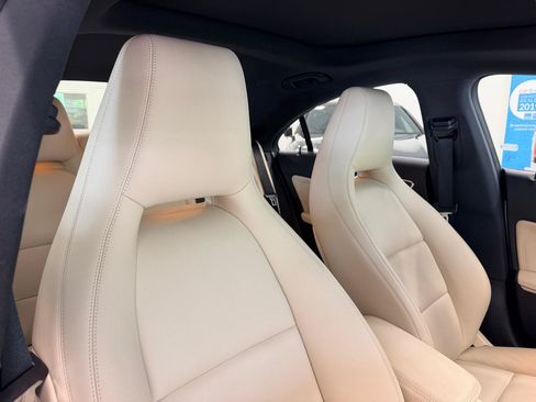 Used 2018 Mercedes-Benz CLA 250 image 27