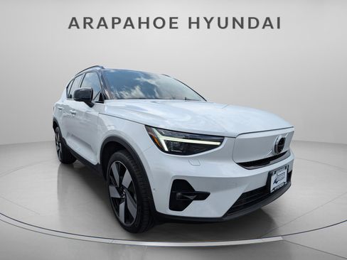 Used 2023 Volvo XC40 Recharge Ultimate w/ Protection Package Premier image 7