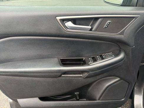 Used 2015 Ford Edge SEL w/ Equipment Group 201A image 10