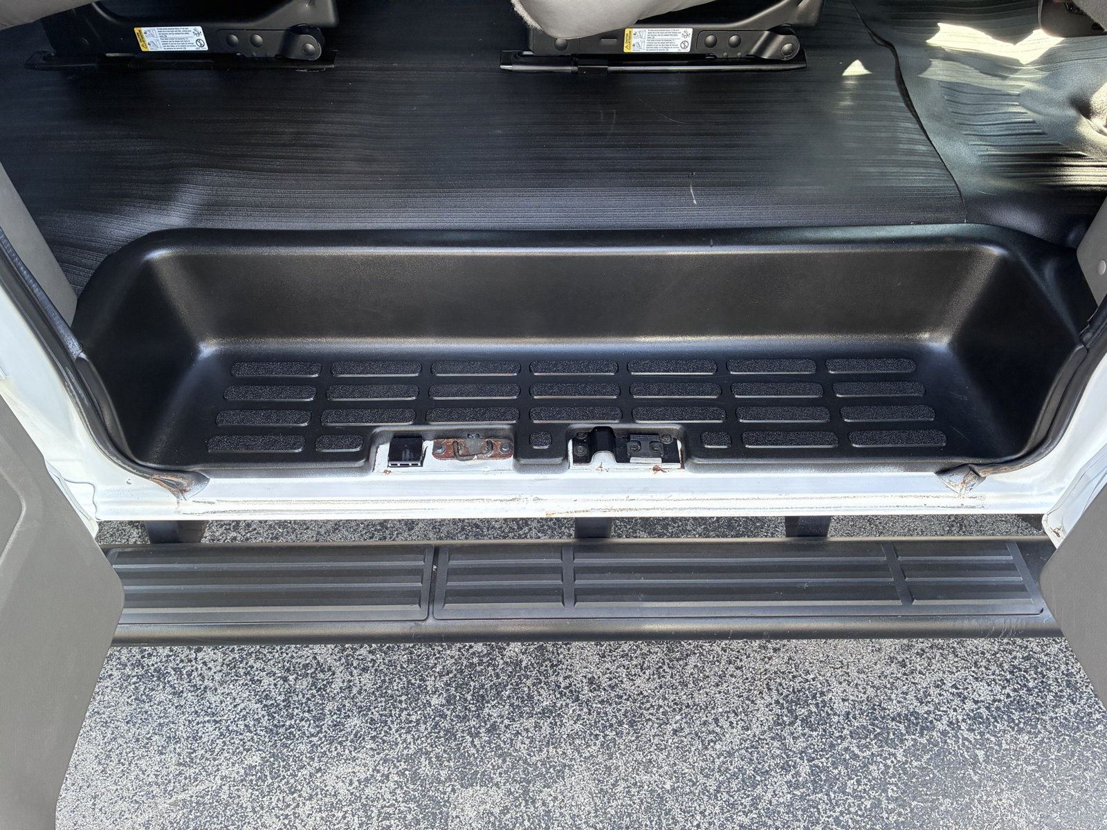 Used 2020 Chevrolet Express 2500 LS RWD image 14