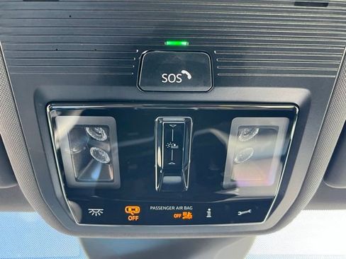 Used 2024 Volkswagen ID.4 Pro S AWD/4WD image 18