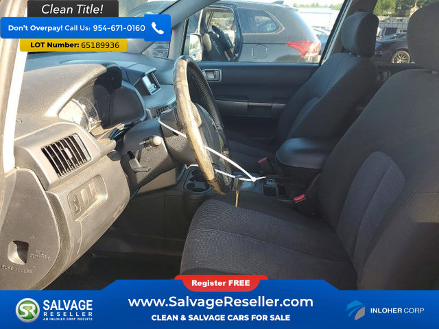 Used 2005 Mitsubishi Endeavor XLS AWD/4WD image 9