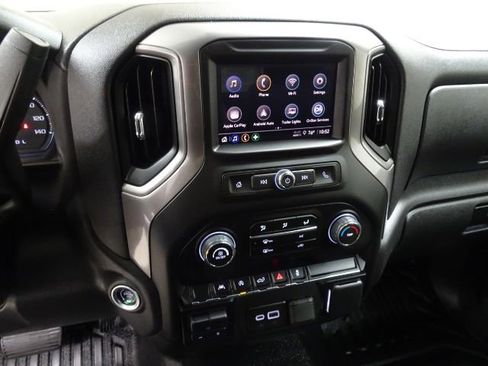 Used 2025 Chevrolet Silverado 1500 W/T w/ WT Value Package image 27