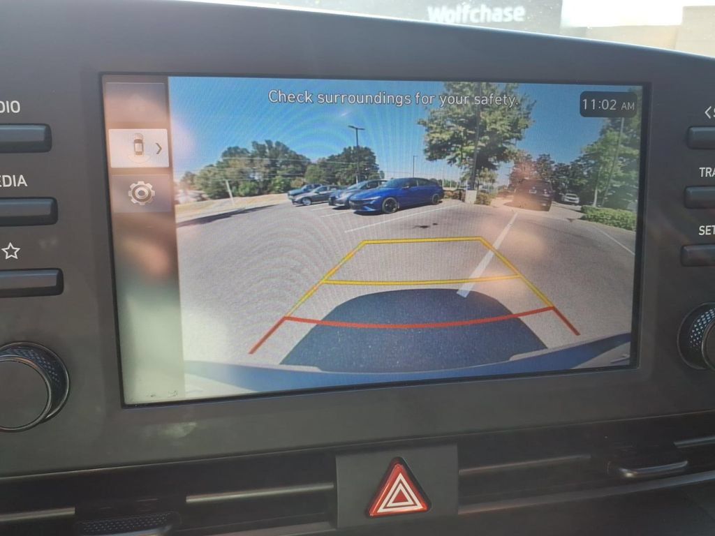 Certified 2025 Hyundai Elantra Sport FWD image 26