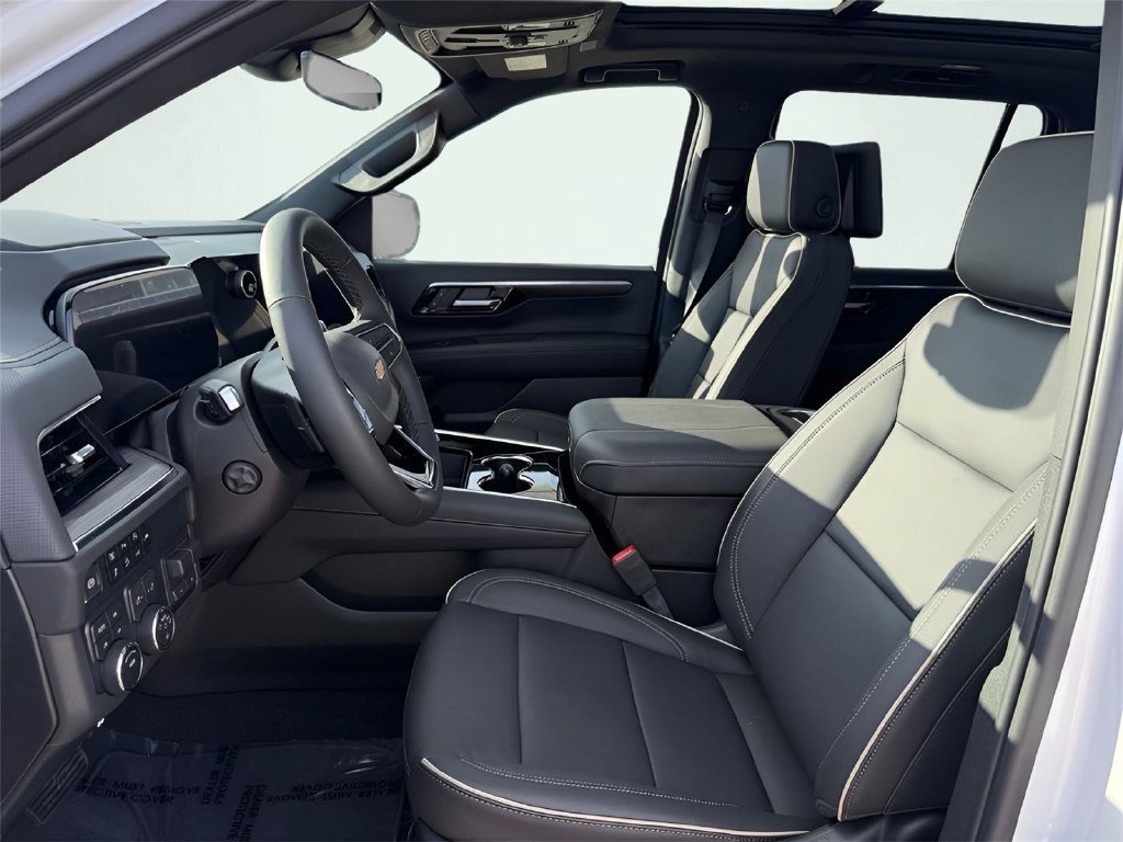 New 2025 Chevrolet Tahoe Premier AWD/4WD image 17