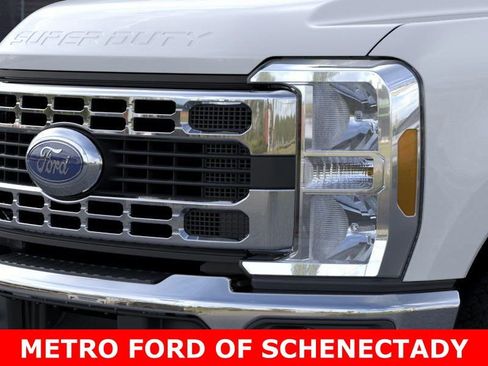New 2025 Ford F350 XLT w/ XLT Value Package image 17