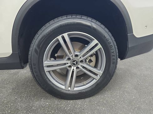 Certified 2022 Mercedes-Benz GLC 300 4MATIC image 32