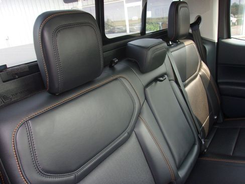 Used 2025 Ford Maverick Tremor AWD/4WD image 16