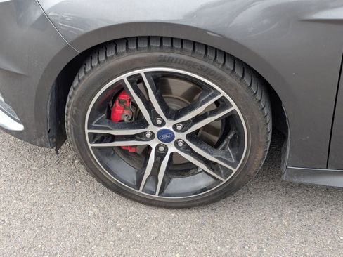 Used 2018 Ford Focus ST image 13