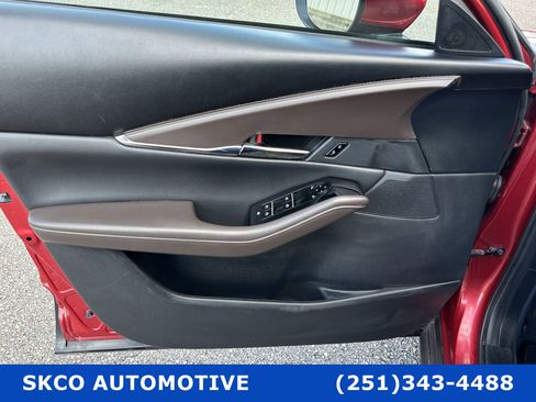 Used 2023 MAZDA CX-30 AWD 2.5 S w/ Premium Package image 12
