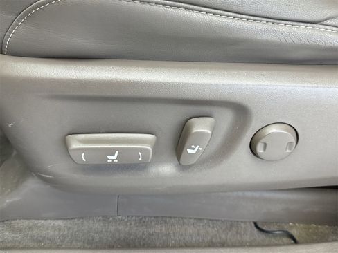 Used 2019 Lexus GX 460 Premium image 17