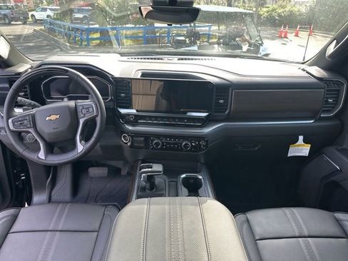 New 2025 Chevrolet Silverado 1500 High Country image 6