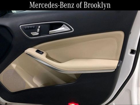 Certified 2019 Mercedes-Benz GLA 250 GLA 250 image 23