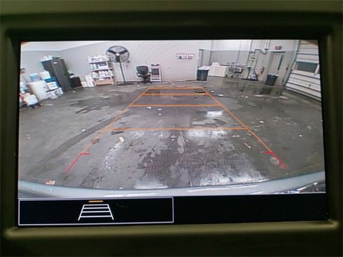 Used 2024 Chevrolet Equinox LT w/ Driver Convenience Package image 23