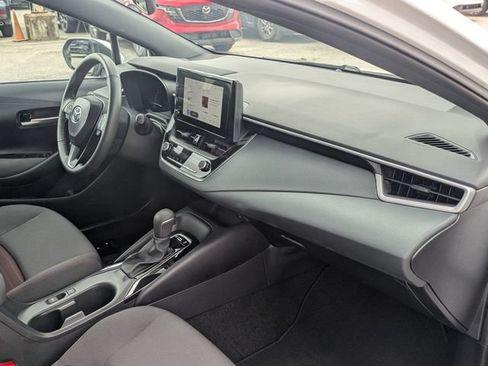 Used 2026 Toyota Corolla SE FWD image 29