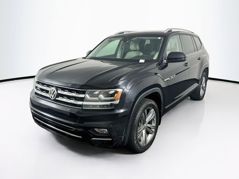 Used 2019 Volkswagen Atlas SEL R-Line AWD/4WD image 3