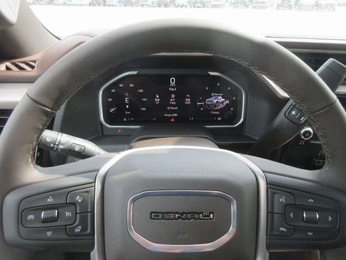 New 2026 GMC Sierra 2500 Denali w/ Denali Reserve Package image 19