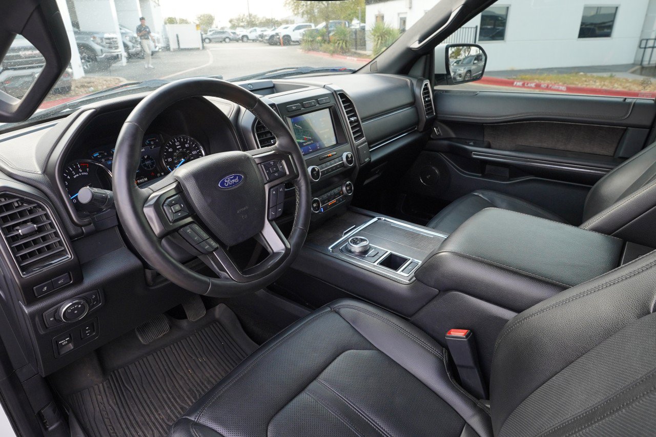 Used 2021 Ford Expedition Limited RWD image 17