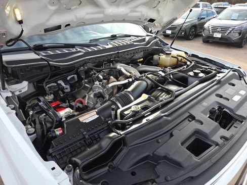 Used 2020 Ford F250 XLT w/ FX4 Off-Road Package image 14