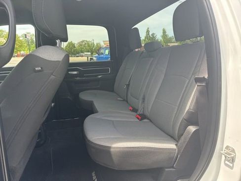 Certified 2024 RAM 3500 Big Horn AWD/4WD image 28