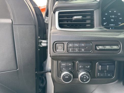 Used 2024 GMC Yukon Denali w/ Max Trailering Package image 12