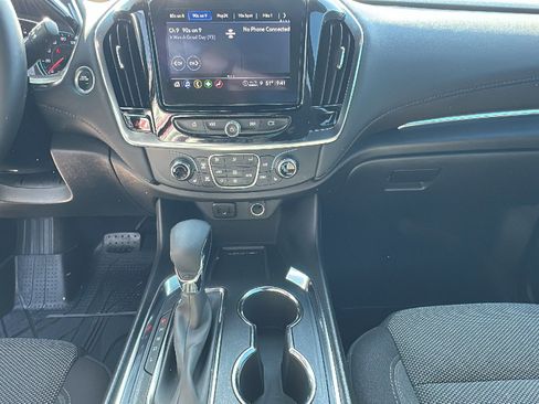 Used 2023 Chevrolet Traverse LT w/ LPO, Floor Liner Package AWD/4WD image 21
