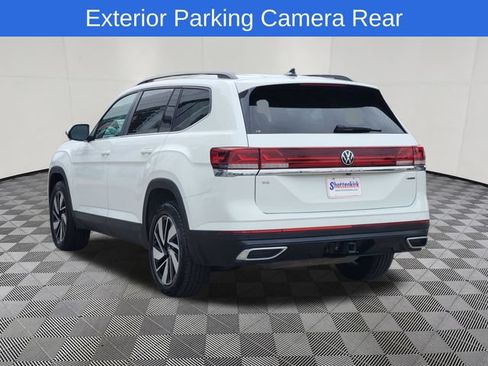 Used 2024 Volkswagen Atlas SE AWD/4WD image 3