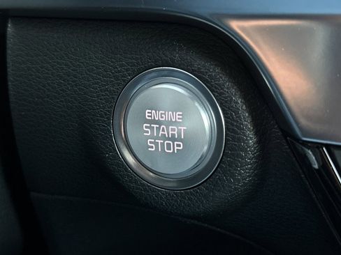 Used 2025 Kia Telluride SX image 25