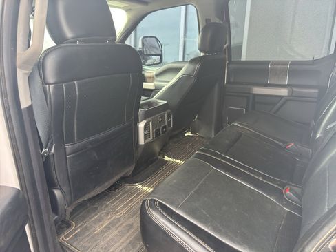 Used 2018 Ford F350 Lariat w/ Lariat Ultimate Package AWD/4WD image 4
