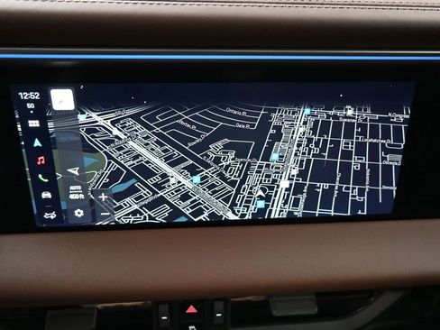 Used 2025 Porsche Macan 4 Electric image 20