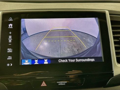 Used 2017 Honda Pilot EX-L image 19