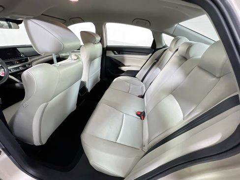 Used 2019 Honda Accord LX image 22