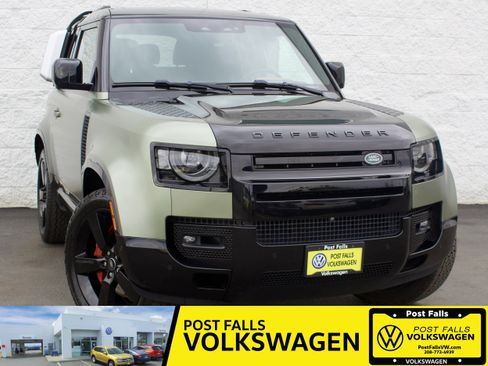 Used 2022 Land Rover Defender 90 X image 1