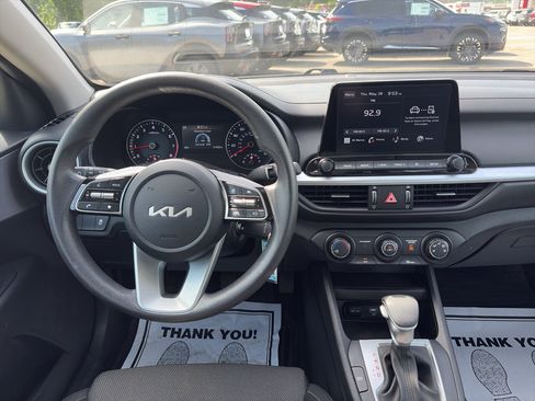 Used 2024 Kia Forte LXS FWD image 12