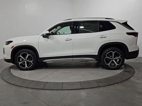 New 2026 Volkswagen Tiguan SE image 2