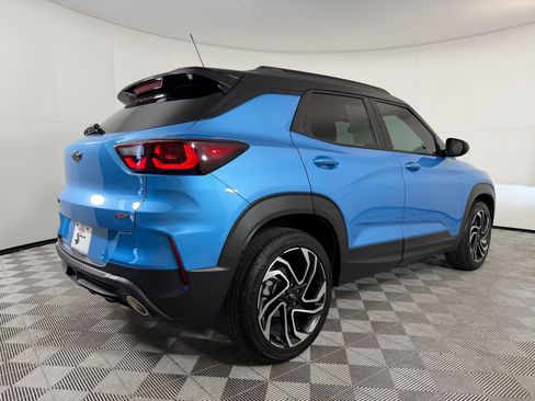 Used 2025 Chevrolet TrailBlazer RS w/ Convenience Package image 8