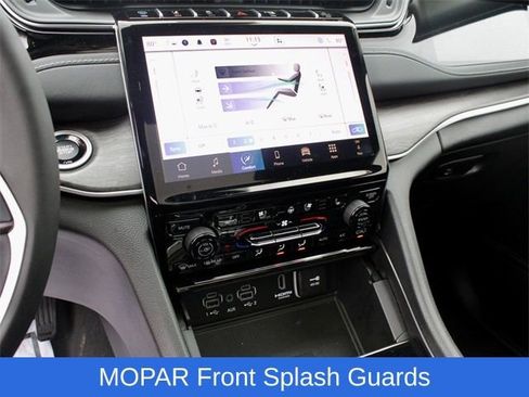 New 2024 Jeep Grand Cherokee Limited 4xe w/ Luxury Tech Group II AWD/4WD image 19