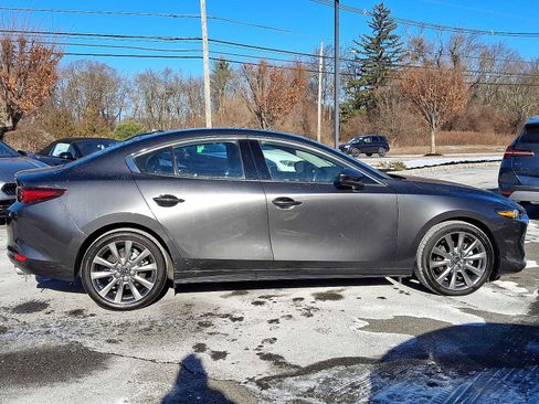 Used 2023 MAZDA MAZDA3 s image 8