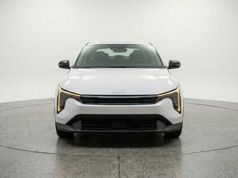 Used 2025 Kia K4 FWD image 1