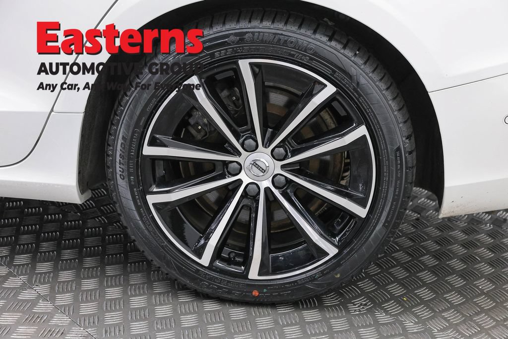 Used 2023 Volvo S60 T8 Plus AWD/4WD image 34