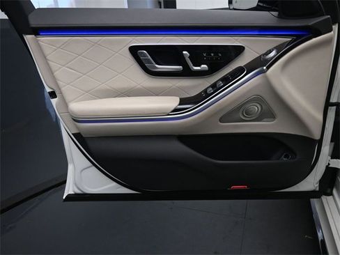 Used 2021 Mercedes-Benz S 580 4MATIC Sedan image 20