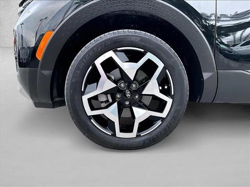 Used 2024 Hyundai Santa Cruz Limited image 10