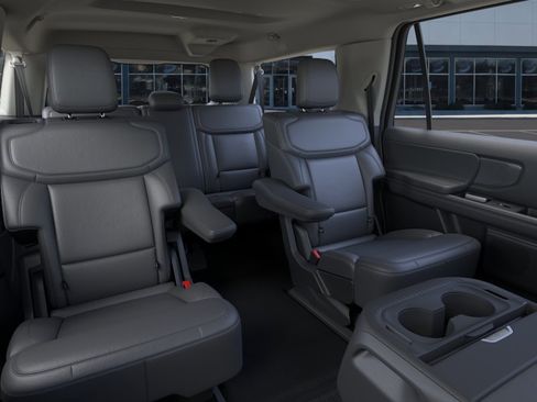 New 2026 Ford Expedition Max Active AWD/4WD image 11