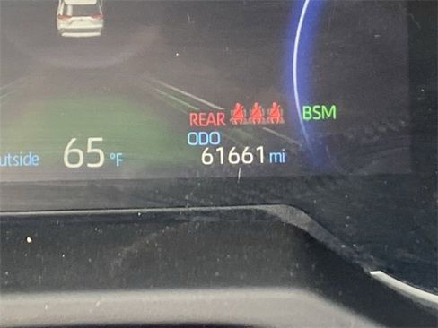 Used 2021 Toyota RAV4 Limited image 26